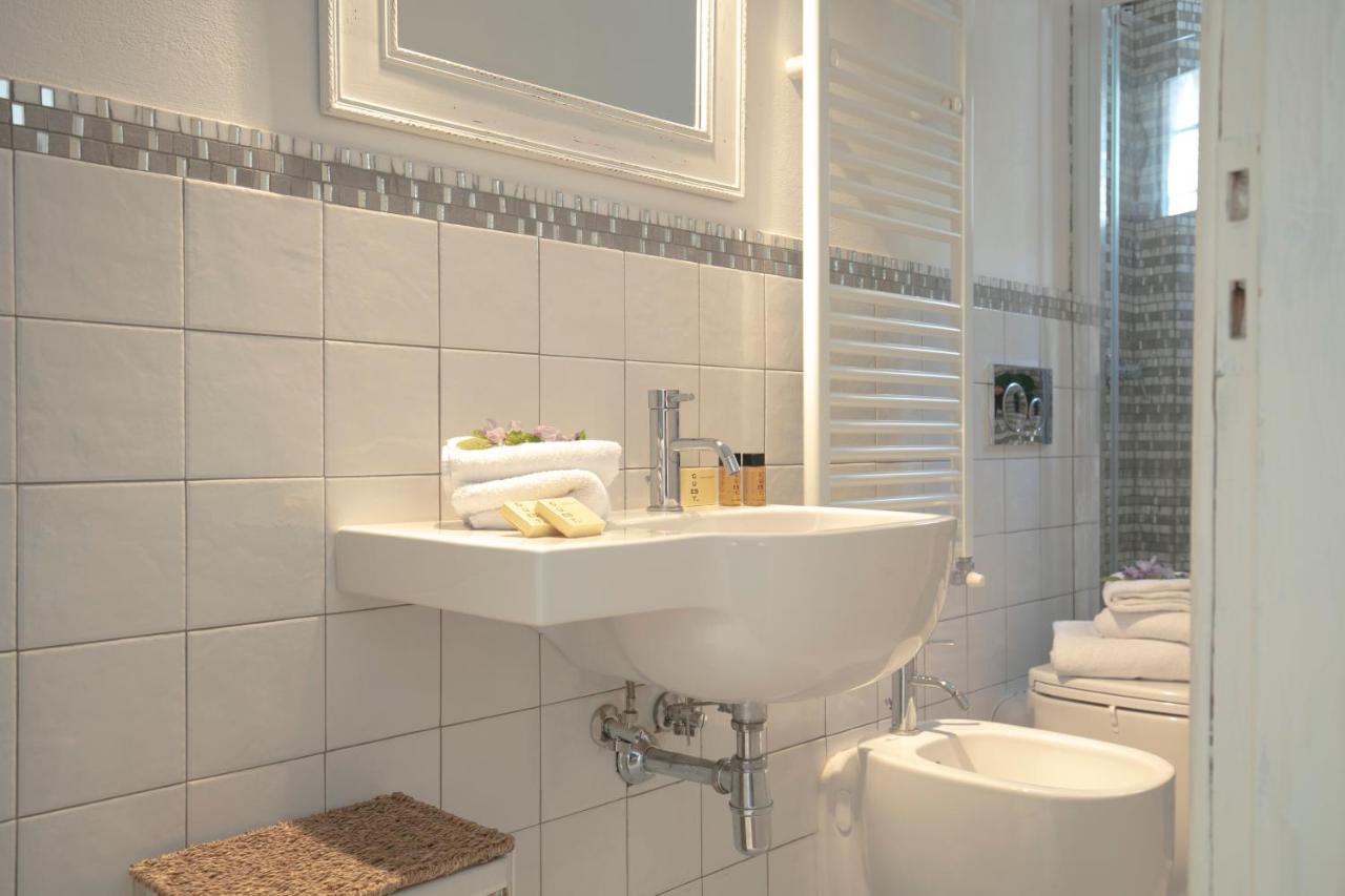 Apartment Roommo Viuzzo Delle Canne Florence